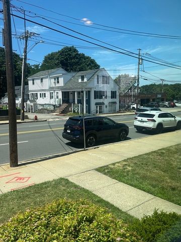 272 Main St 1, Stoneham, MA 02180