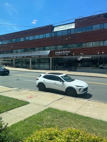 272 Main St 1, Stoneham, MA 02180