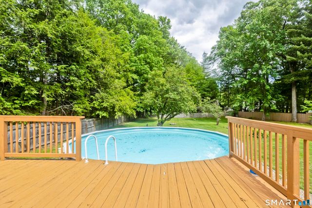 3 Birchwood Terrace, Enfield, CT 06082