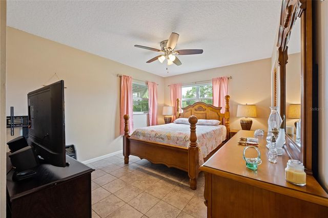 415 HIAWATHA AVENUE, Inverness, FL 34452