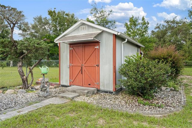 415 HIAWATHA AVENUE, Inverness, FL 34452