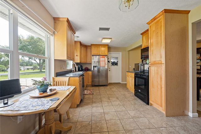 415 HIAWATHA AVENUE, Inverness, FL 34452