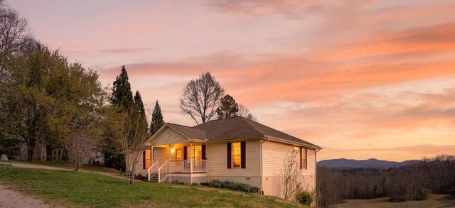 358 Old Jones Road, Ellijay, GA 30540