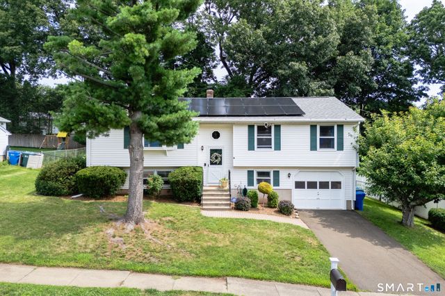 164 Tanglewood Drive, Hamden, CT 06514