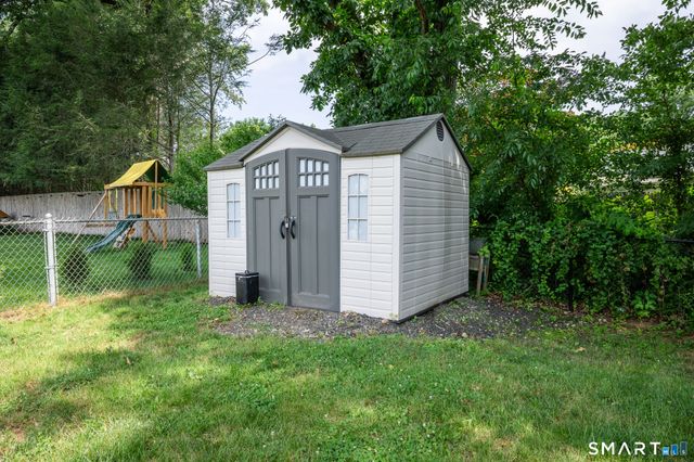 164 Tanglewood Drive, Hamden, CT 06514