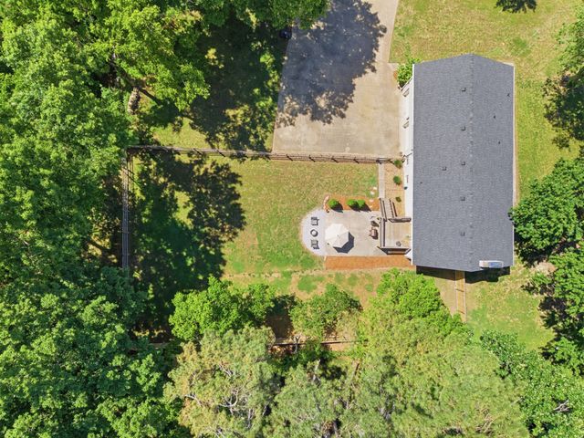 1000 Hickory Hollow Rd, Nashville, TN 37221