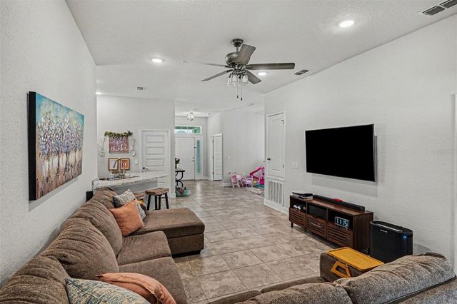 284 CITRUS POINTE DRIVE, Haines City, FL 33844