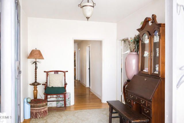 8936 Dorrington Avenue, West Hollywood, CA 90048