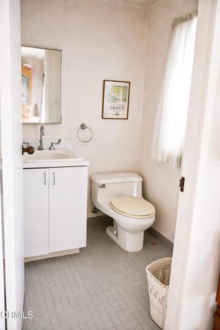 8936 Dorrington Avenue, West Hollywood, CA 90048