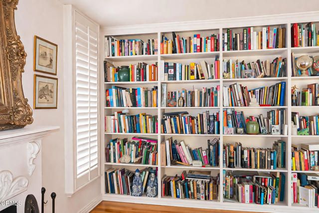 8936 Dorrington Avenue, West Hollywood, CA 90048