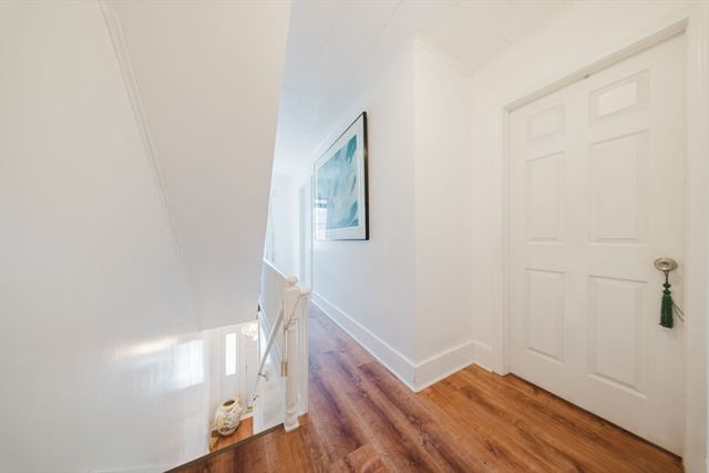 14 Center St, Holyoke, MA 01040