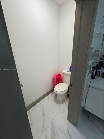 4957 Tradewinds Ter 704, Dania Beach, FL 33312