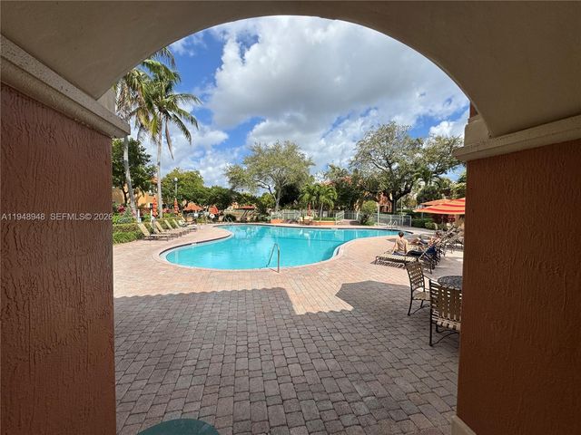 4957 Tradewinds Ter 704, Dania Beach, FL 33312