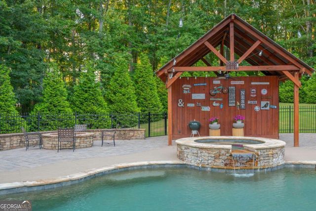 644 Herring Road, Grayson, GA 30017