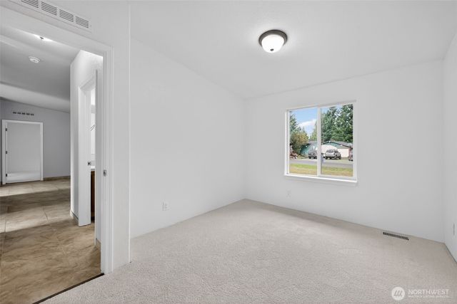 21204 128th Street Ct E, Bonney Lake, WA 98391