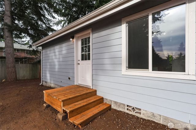 21204 128th Street Ct E, Bonney Lake, WA 98391