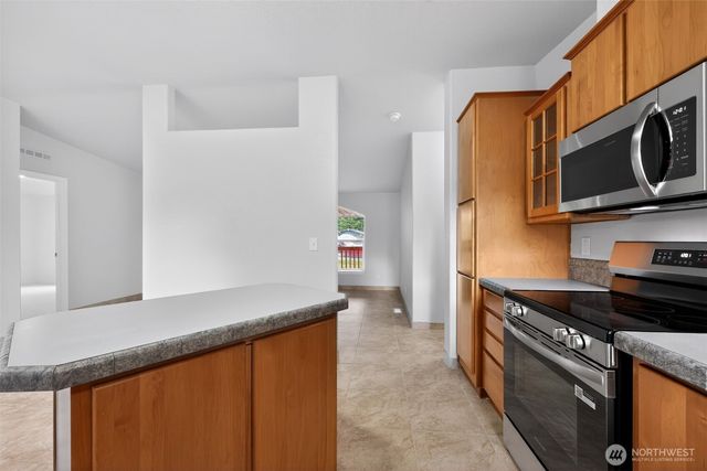 21204 128th Street Ct E, Bonney Lake, WA 98391