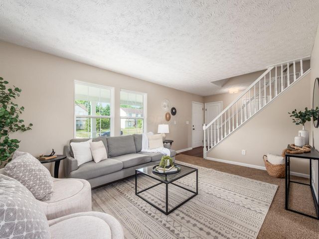 4146 Demorest Cove Court, Grove City, OH 43123