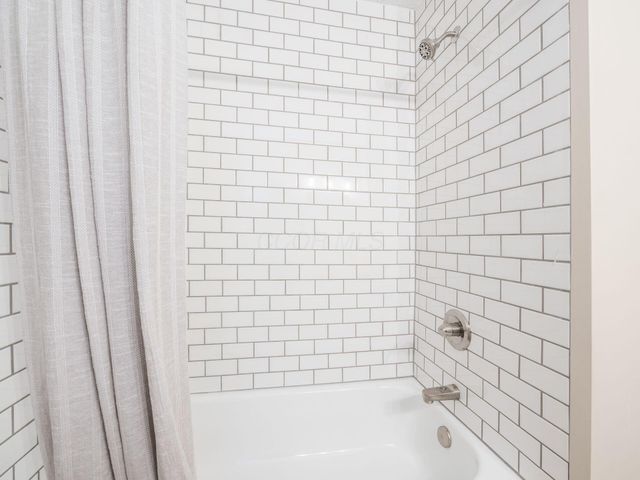 4146 Demorest Cove Court, Grove City, OH 43123