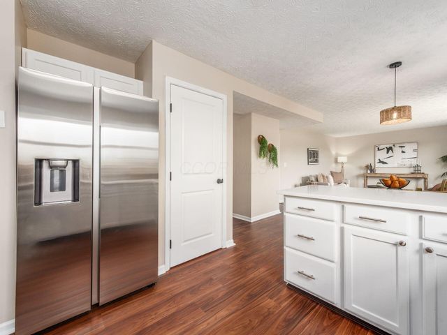 4146 Demorest Cove Court, Grove City, OH 43123