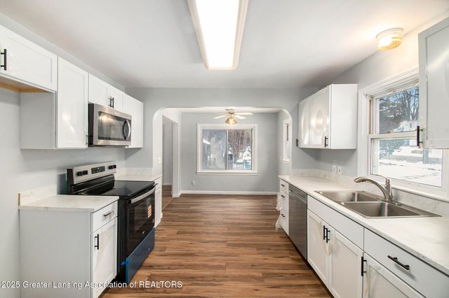 937 Reo Road, Lansing, MI 48910