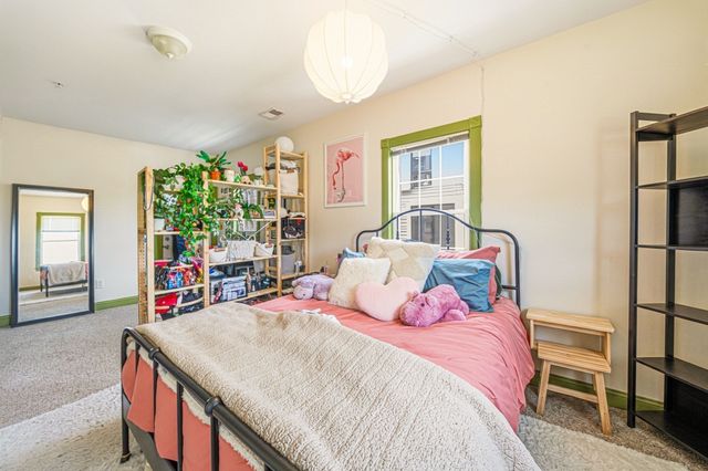 12-14 Everett St 202, Boston, MA 02134