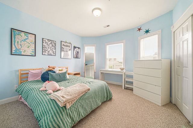 12-14 Everett St 202, Boston, MA 02134