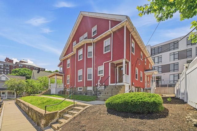 12-14 Everett St 202, Boston, MA 02134
