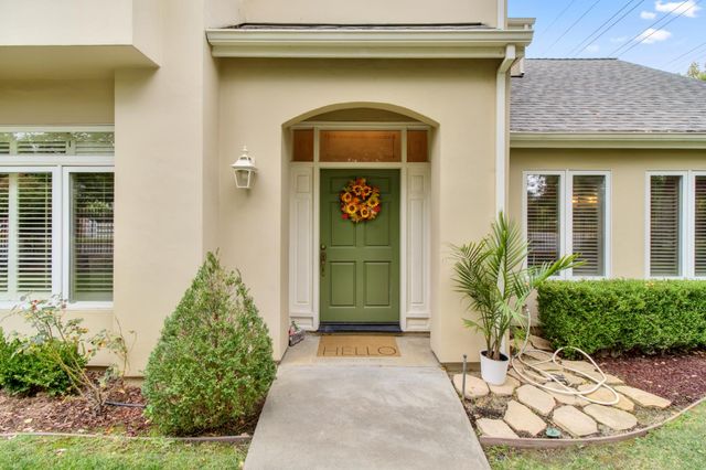 900 Jonas Ave, Sacramento, CA 95864