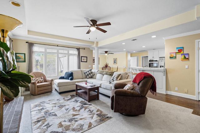 900 Jonas Ave, Sacramento, CA 95864