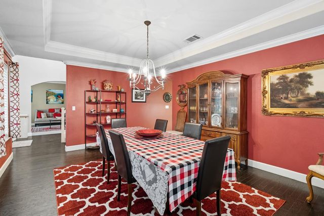 900 Jonas Ave, Sacramento, CA 95864