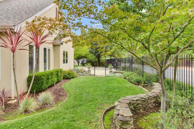 900 Jonas Ave, Sacramento, CA 95864