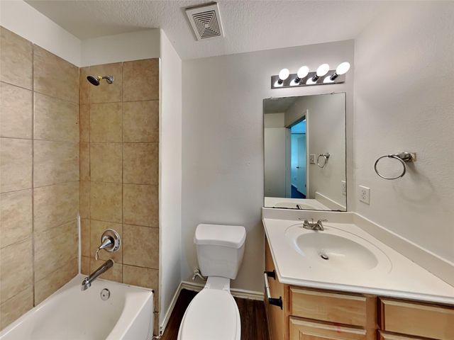 3427 Apache Meadows Drive, Baytown, TX 77521