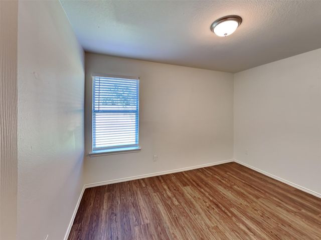 3427 Apache Meadows Drive, Baytown, TX 77521