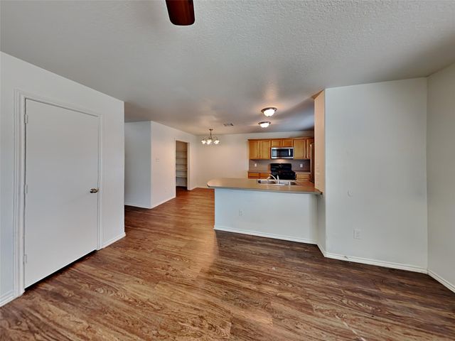 3427 Apache Meadows Drive, Baytown, TX 77521