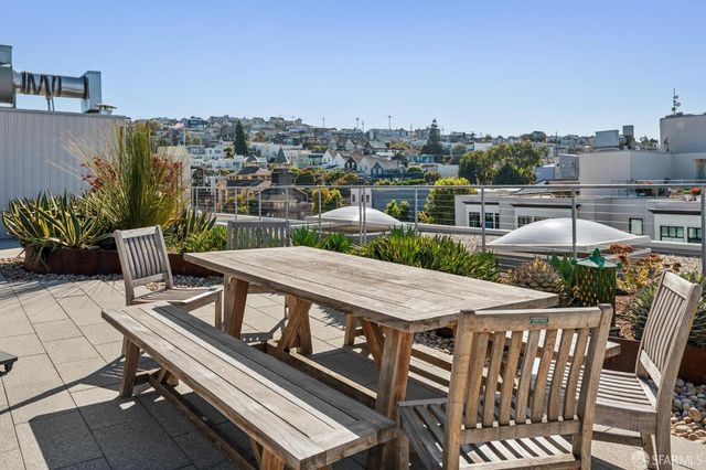 310 Carolina Street 406, San Francisco, CA 94107