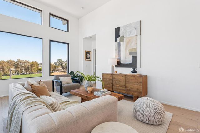 310 Carolina Street 406, San Francisco, CA 94107