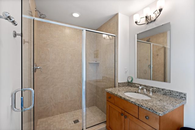 1 Roebling Way, 301, Covington, KY 41011