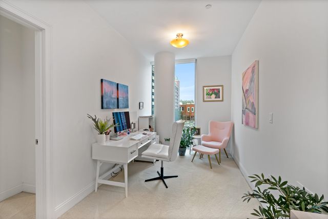 1 Roebling Way, 301, Covington, KY 41011