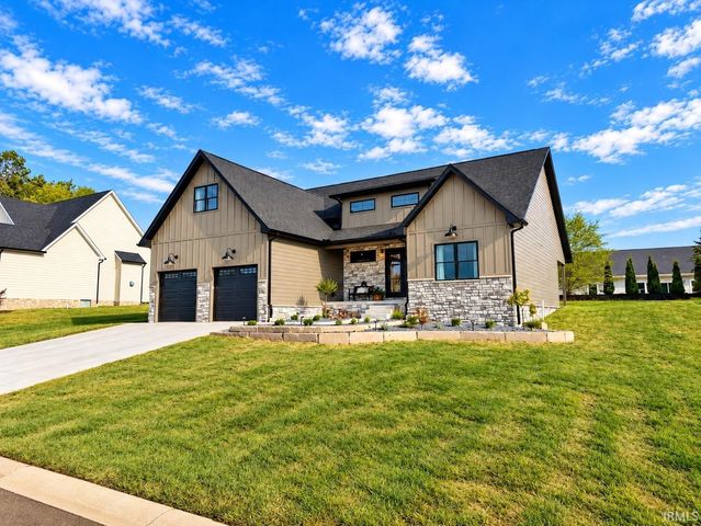 832 Spyglass Hill Drive, Bedford, IN 47421