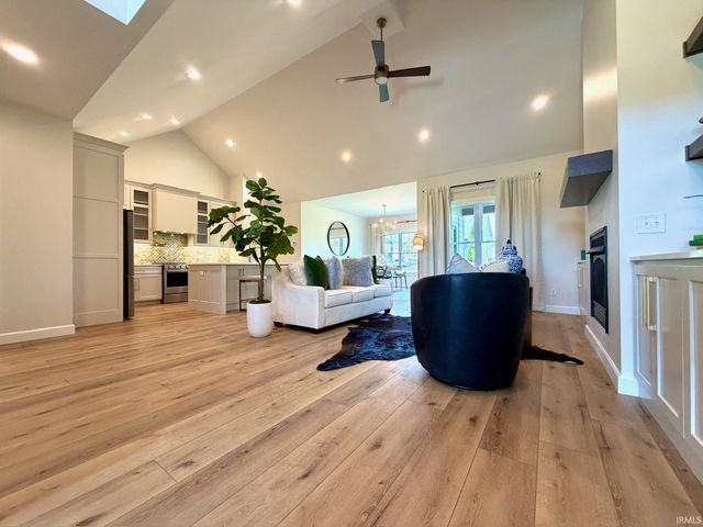 832 Spyglass Hill Drive, Bedford, IN 47421