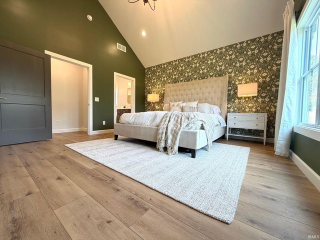 832 Spyglass Hill Drive, Bedford, IN 47421