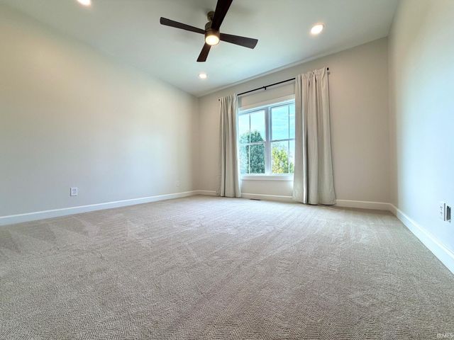 832 Spyglass Hill Drive, Bedford, IN 47421