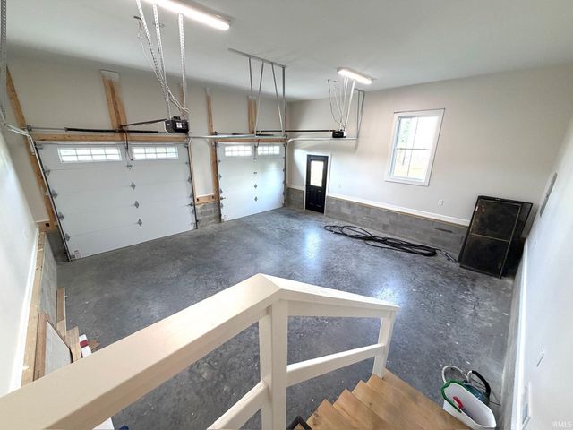 832 Spyglass Hill Drive, Bedford, IN 47421