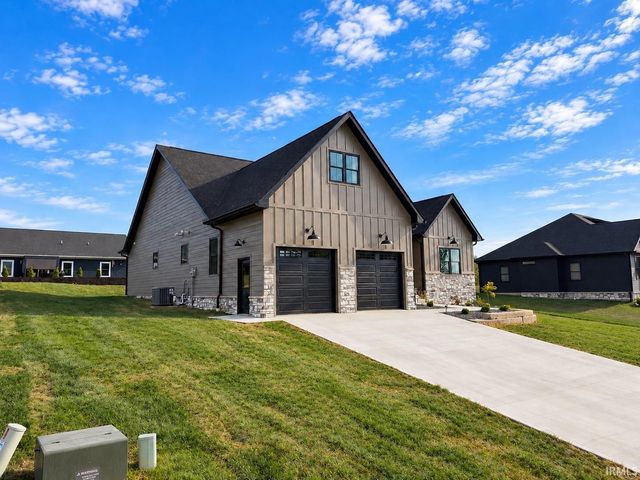 832 Spyglass Hill Drive, Bedford, IN 47421