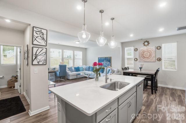 15625 Little Bluestem Street, Charlotte, NC 28278