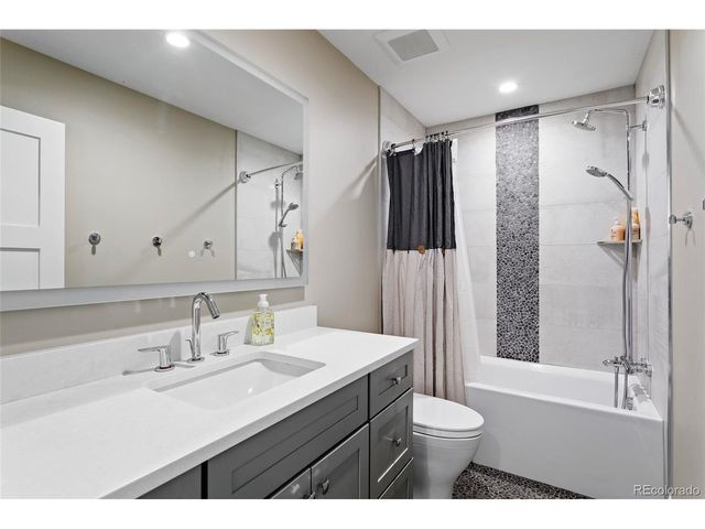 5859 E Ida Pl, Greenwood Village, CO 80111