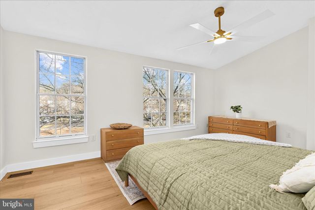 1530 FALSTONE LN, Crofton, MD 21114