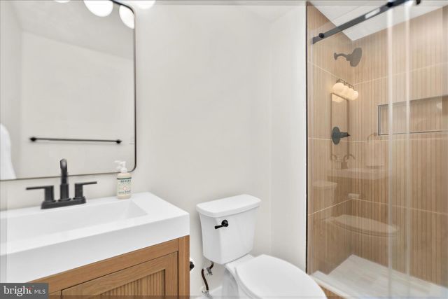 1530 FALSTONE LN, Crofton, MD 21114