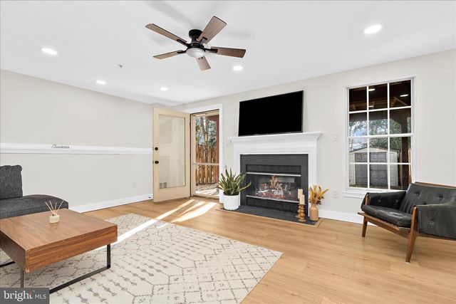 1530 FALSTONE LN, Crofton, MD 21114